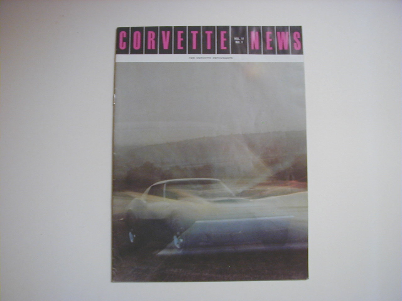 Corvette News Magazine Volume 11 Number 1